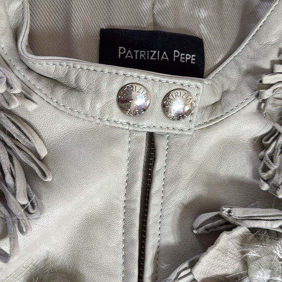 Patrizia Pepe Cream Leather Jacket with Ruffle Details - Picture 11 of 12